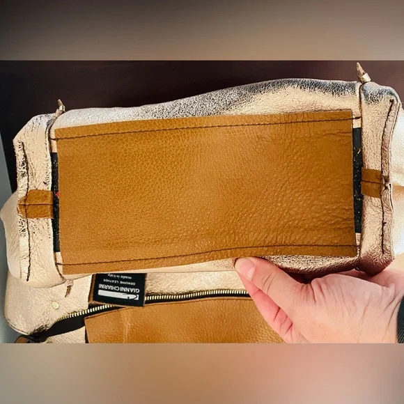 Gianni Chiarini Brown Gold Leather, with Tassels Soft And Supple Purse In EUC - Picture 11 of 15